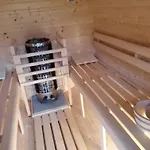 Entzueckende Reetdachkate Am Feldrand Mit Kamin
