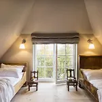 Hébergement de vacances Entzueckende Reetdachkate Am Feldrand Mit Kamin *
