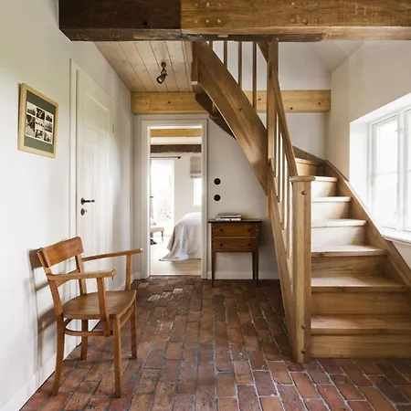 Entzueckende Reetdachkate Am Feldrand Mit Kamin *