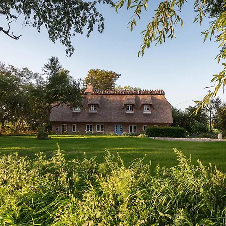 Entzueckende Reetdachkate Am Feldrand Mit Kamin * Nieby (Nieby, Schleswig-Flensburg)